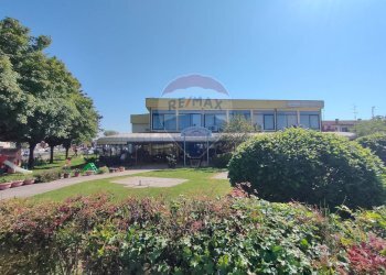 Casa all\'aperto - Locale Commerciale Via Dell'Artigianato
 
5, Tresignana - foto 9