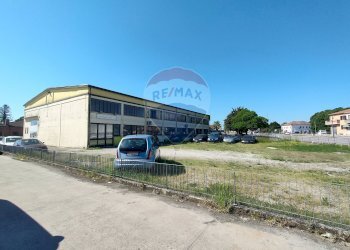 Edificio all\'aperto - Locale Commerciale Via Dell'Artigianato
 
5, Tresignana - foto 18