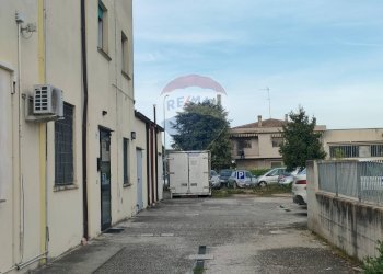 Edificio all\'aperto - Locale Commerciale Via Dell'Artigianato
 
5, Tresignana - foto 21
