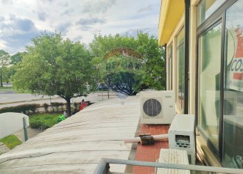 Balcone - Locale Commerciale Via Dell'Artigianato
 
5, Tresignana - foto 31