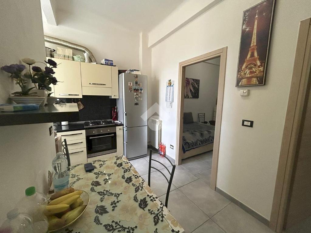 Trilocale Via Giovanni Revello, Genova (zona Staglieno) - foto 1