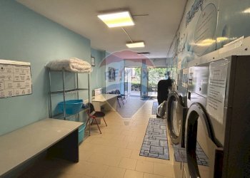 Ricezione / Lobby - Locale Commerciale via cesaraccio
 
41, Sassari - foto 3