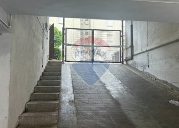 Non correlato - Locale Commerciale via cesaraccio
 
41, Sassari - foto 7