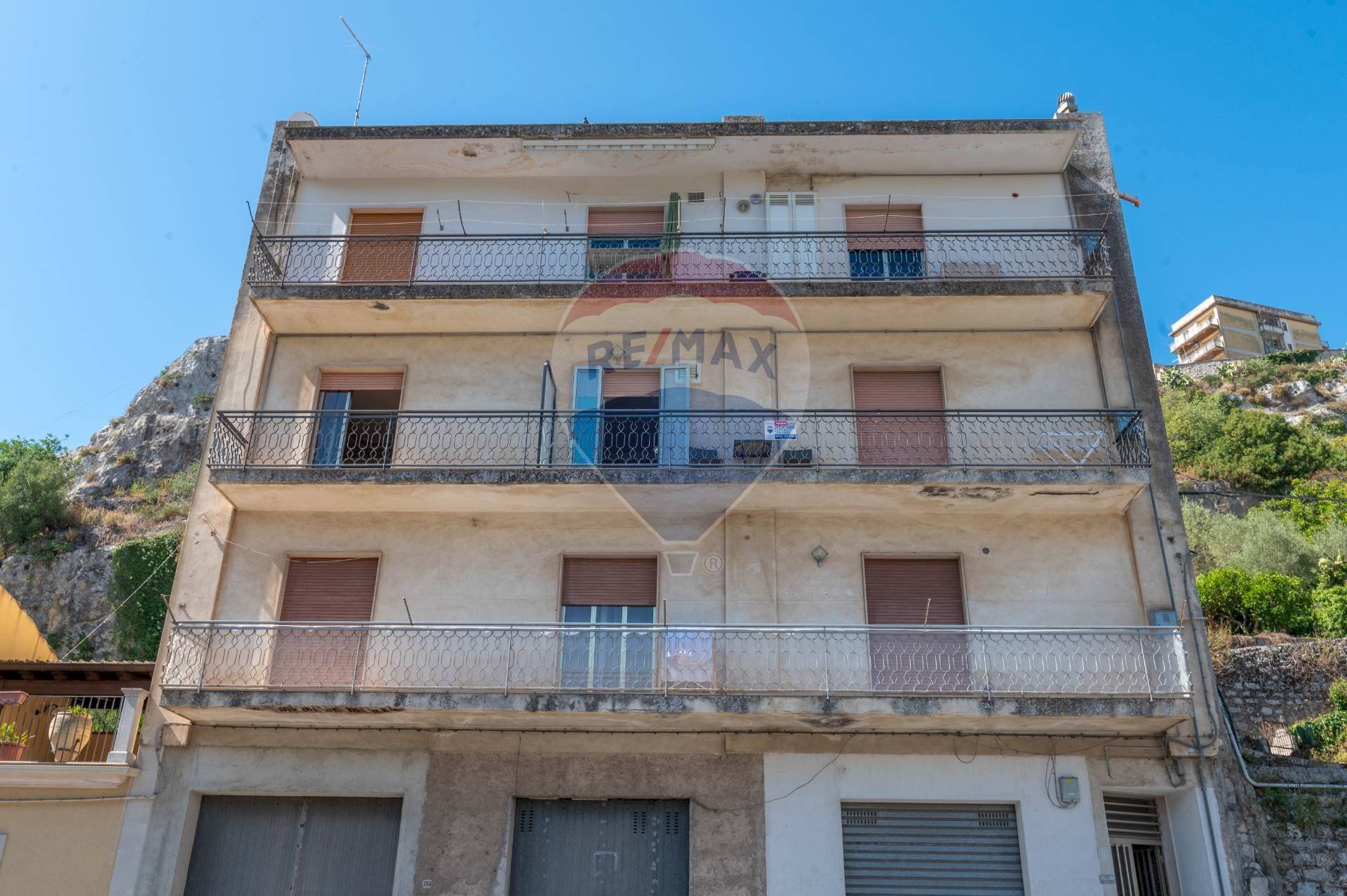 Edificio all\'aperto - Appartamento Via Fontana
 
350, Modica - foto 1