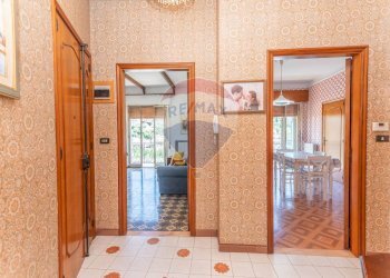 Hall / corridoio - Appartamento Via Fontana
 
350, Modica - foto 13