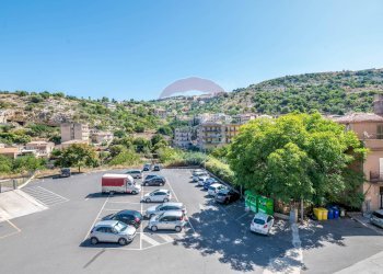 Edificio all\'aperto - Appartamento Via Fontana
 
350, Modica - foto 43