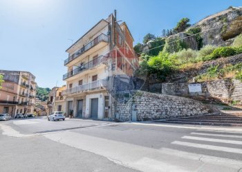 Edificio all\'aperto - Appartamento Via Fontana
 
350, Modica - foto 57
