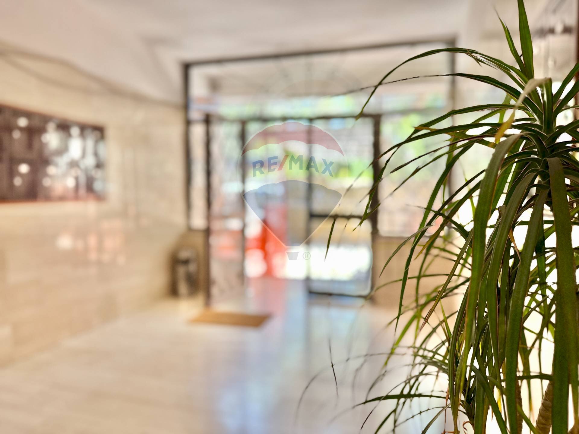 Ricezione / Lobby - Three-room apartment VIA SVIZZERA
 
39/B, Marano di Napoli - photo 2