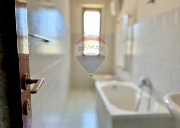 Bagno - Trilocale VIA SVIZZERA
 
39/B, Marano di Napoli - foto 10