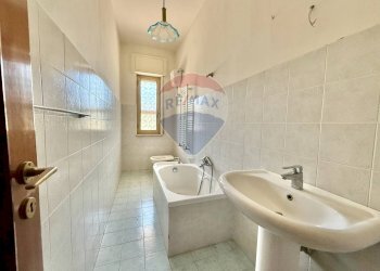 Bagno - Trilocale VIA SVIZZERA
 
39/B, Marano di Napoli - foto 17