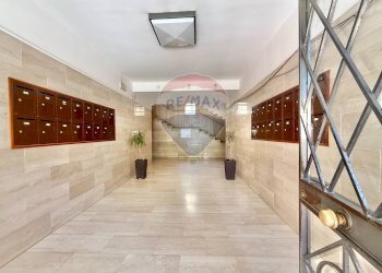 Ricezione / Lobby - Trilocale VIA SVIZZERA
 
39/B, Marano di Napoli - foto 20
