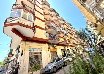 Edificio all\'aperto - Trilocale VIA SVIZZERA
 
39/B, Marano di Napoli - foto 25