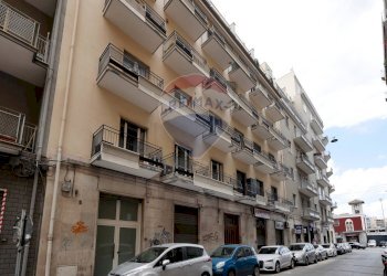 Edificio all\'aperto - Locale Commerciale Via Francesco Lattanzio
 
25, Bari - foto 1