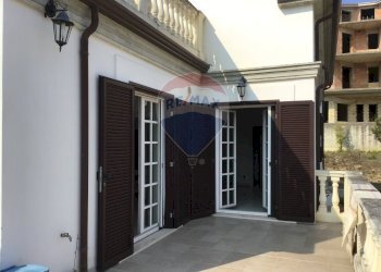 Terrazza - Villa via trasbordo
 
15, San Vito Chietino - foto 19