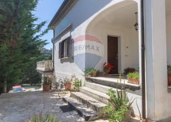 Casa all\'aperto - Villa via trasbordo
 
15, San Vito Chietino - foto 7