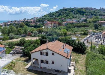 Casa all\'aperto - Villa via trasbordo
 
15, San Vito Chietino - foto 10