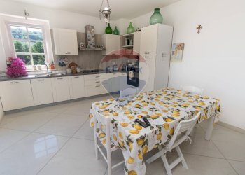 Cucina - Villa via trasbordo
 
15, San Vito Chietino - foto 21