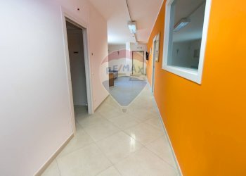 Hall / corridoio - Villa via trasbordo
 
15, San Vito Chietino - foto 41