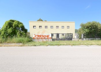 Foto 1 - Capannone zona industriale, Muros - foto 1