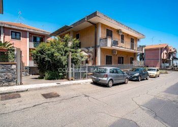 Foto 24 - Magazzino Via San Francesco D'Assisi
 
9, Riposto - foto 24