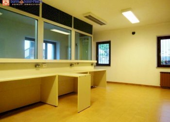 Foto 5 - Ufficio via Pierino Chanoux
 
26, Villeneuve - foto 5