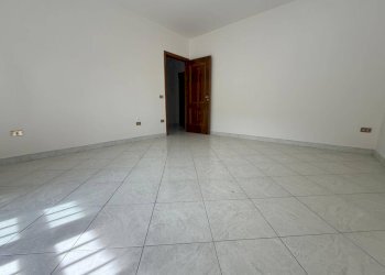 Foto 21 - Four-room apartment Via San Gennaro
 
33, Caserta - photo 21