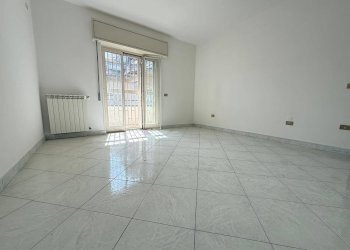 Foto 22 - Four-room apartment Via San Gennaro
 
33, Caserta - photo 22