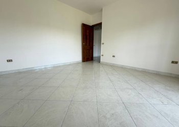 Foto 25 - Four-room apartment Via San Gennaro
 
33, Caserta - photo 25