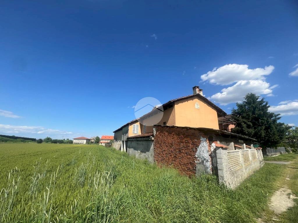 Rustic Via 4 novembre, Borgaro Torinese - photo 3