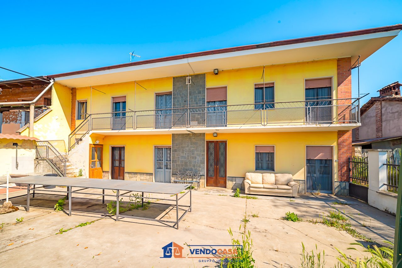 Casa indipendente Villafranca Piemonte - foto 1