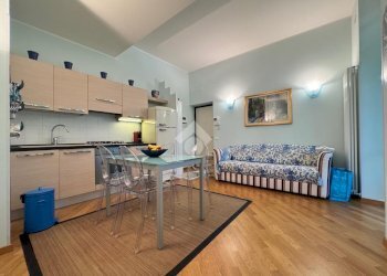 Three-room apartment Viale D. Hanbury, Alassio - photo 4