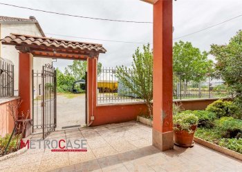 Portion of a house Via Della Chiesa, Isolabella - photo 11