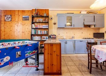 Portion of a house Via Della Chiesa, Isolabella - photo 22