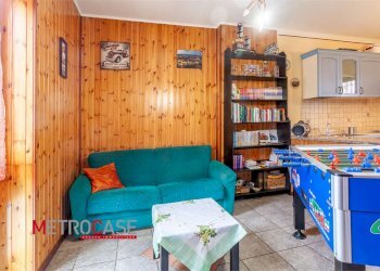 Portion of a house Via Della Chiesa, Isolabella - photo 25