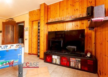 Portion of a house Via Della Chiesa, Isolabella - photo 26