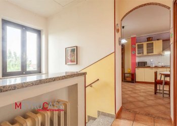 Portion of a house Via Della Chiesa, Isolabella - photo 35