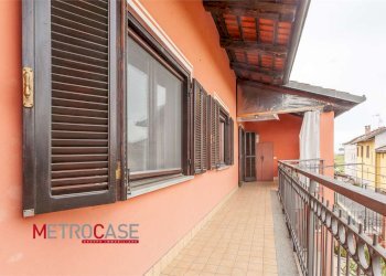 Portion of a house Via Della Chiesa, Isolabella - photo 43