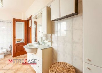 Portion of a house Via Della Chiesa, Isolabella - photo 52