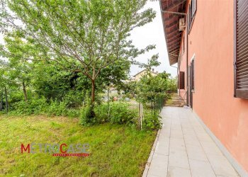 Portion of a house Via Della Chiesa, Isolabella - photo 56