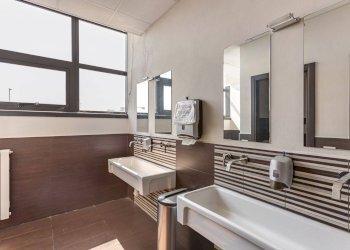 Foto 20 - Locale Commerciale via Raffaello Sanzio
 
19, Villasanta - foto 20