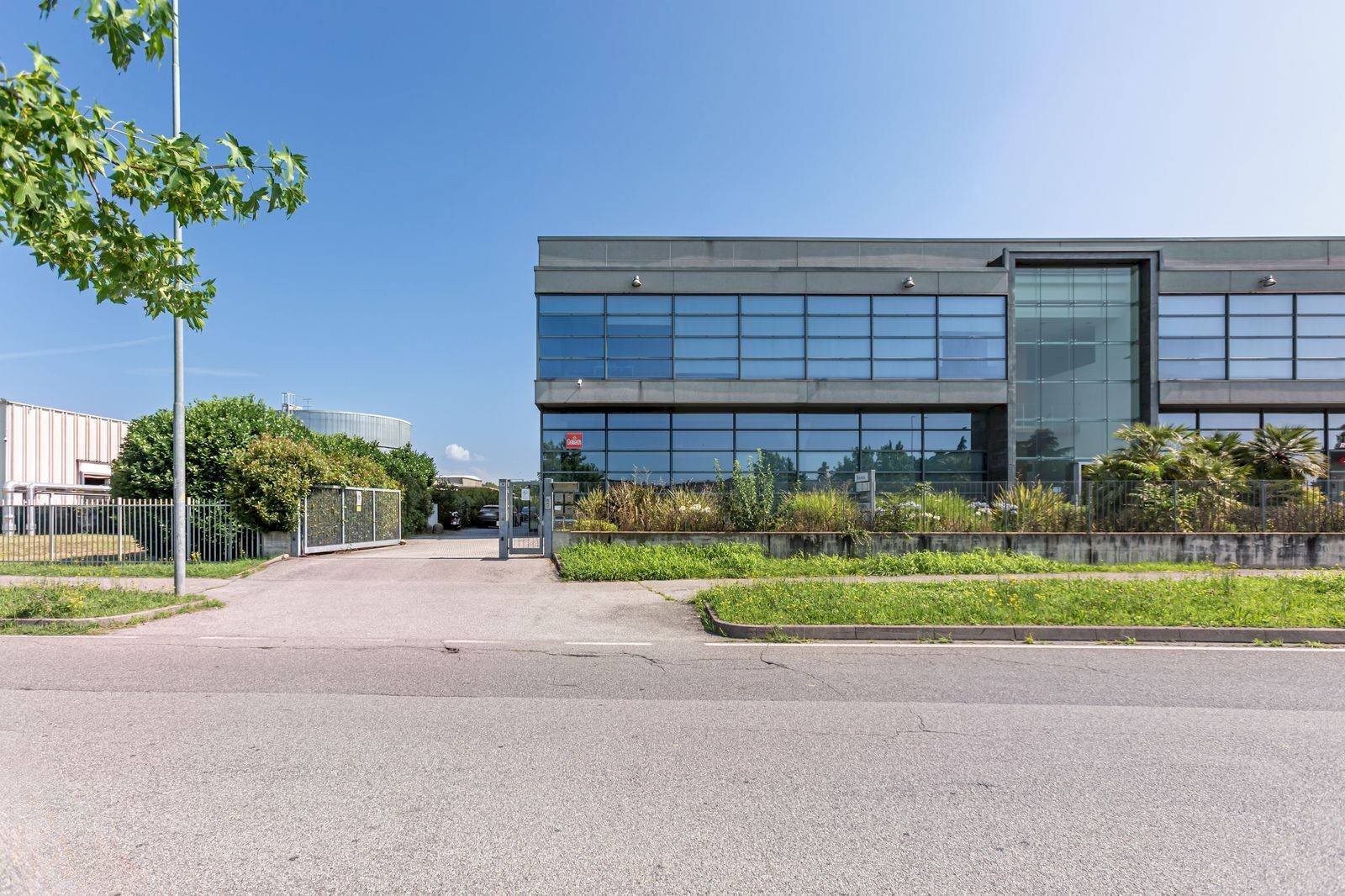 Foto 1 - Laboratorio via Raffaello Sanzio
 
19, Villasanta - foto 1