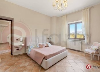 Foto 18 - Villa Contrada Melfi di Sotto
 
107, Pontecorvo - foto 18