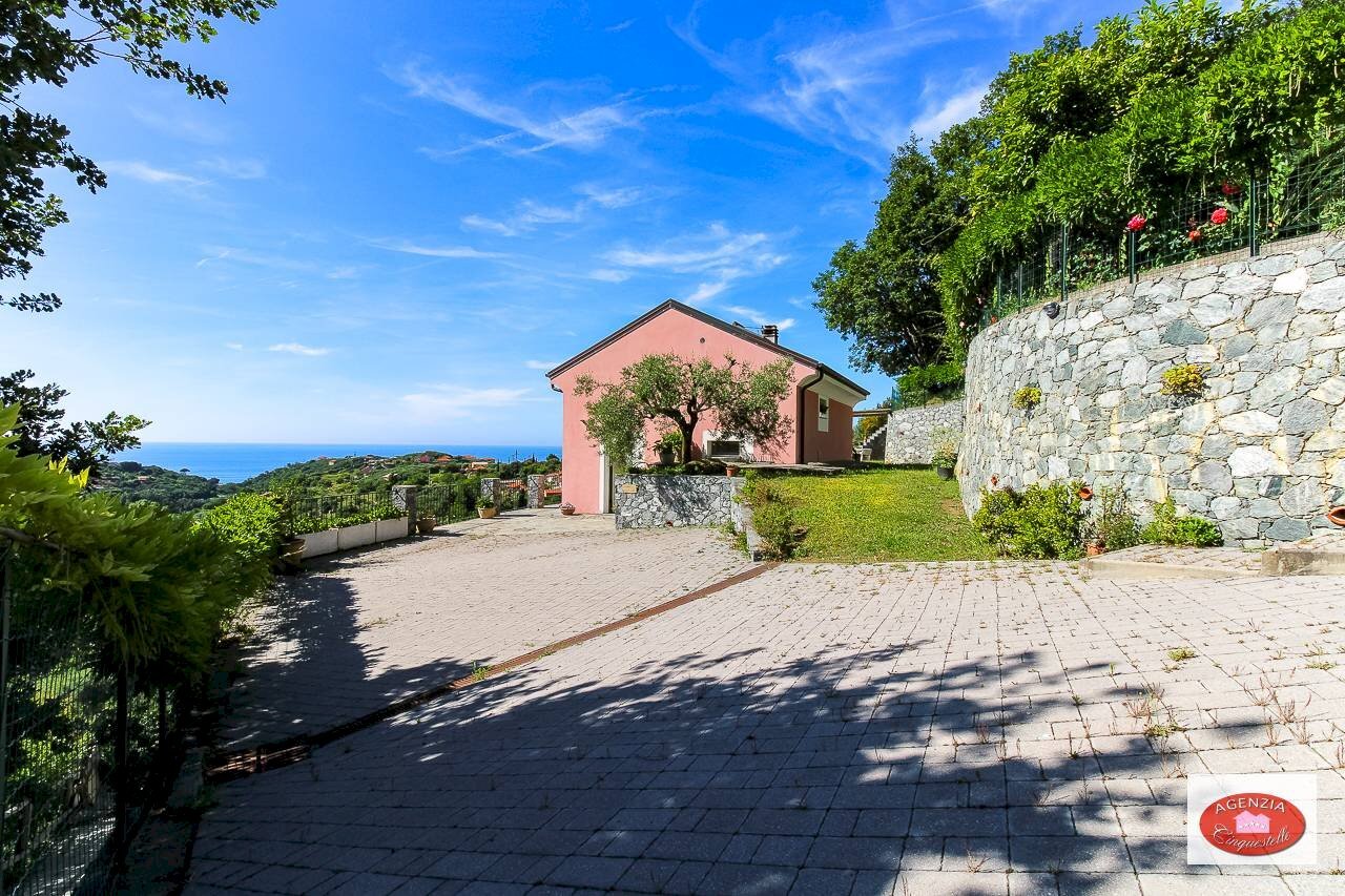 Accesso con vista sul golfo ligure di ponente - Villa Via Dei Siri
131, Albisola Superiore - foto 3