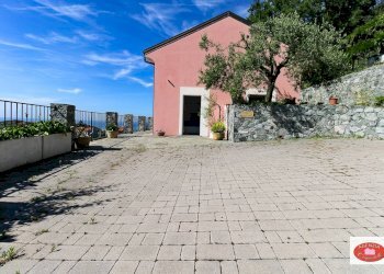 Ingresso indipendente - Villa Via Dei Siri
 
131, Albisola Superiore - foto 5