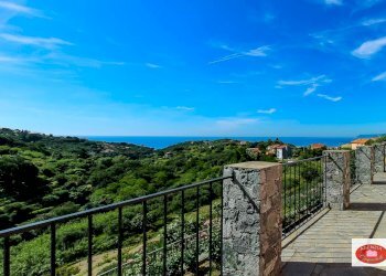 Vista mare e monti - Villa Via Dei Siri
 
131, Albisola Superiore - foto 7