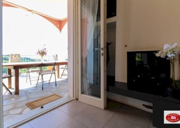 Patio adiacente la cucina - Villa Via Dei Siri
 
131, Albisola Superiore - foto 19