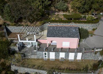 Esterno - Villa Via Dei Siri
 
131, Albisola Superiore - foto 51