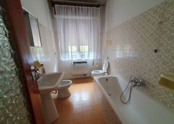 Foto 29 - Villa Lodrino - photo 29