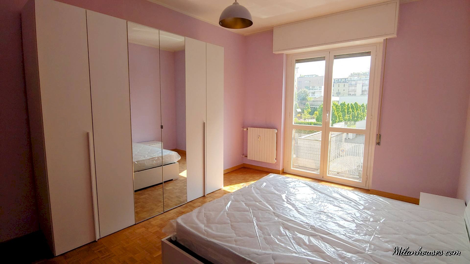 Foto 1 - Quadrilocale Via Andrea Maffei
 
10, Milano - foto 1