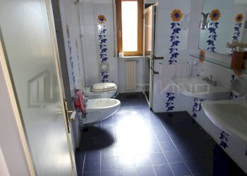 Foto 24 - Appartamento VIA ALCIDE DE GASPERI
 
17, Rogliano - foto 24